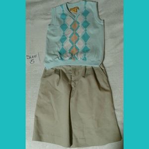 SIZE 5 YOUNG KINGS SWEATER VEST & SHORTS LIKE NEW